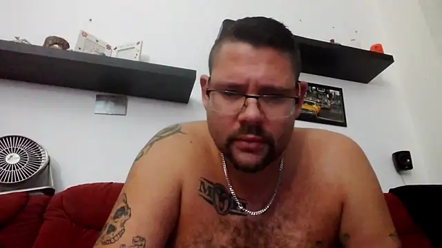 sexykevin17cm online show from December 2025 05:55:02 PM