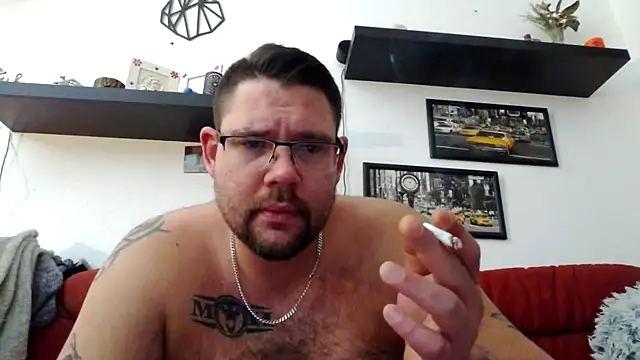 Snapshot of sexykevin17cm chatting on February 2026 11:19:02 PM sexykevin17cm online show from February 2026 11:19:02 PM