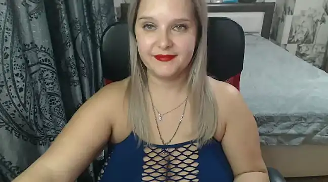 Snapshot of Boolochka chatting on December 2024 08:36:02 PM Boolochka online show from December 2024 08:36:02 PM