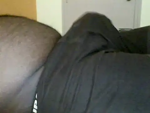 Snapshot of Indianguymohan chatting on February 2025 03:56:01 PM Indianguymohan online show from February 2025 03:56:01 PM