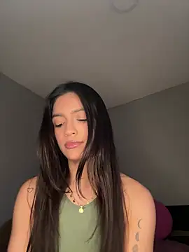 Sammy pink online show from December 2024 11:38:02 PM