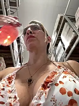 Snapshot of Gatitacarlita chatting on January 2025 08:43:01 PM Gatitacarlita online show from January 2025 08:43:01 PM