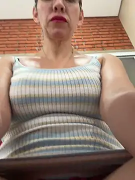 Snapshot of Gatitacarlita chatting on March 2025 11:51:01 AM Gatitacarlita online show from March 2025 11:51:01 AM