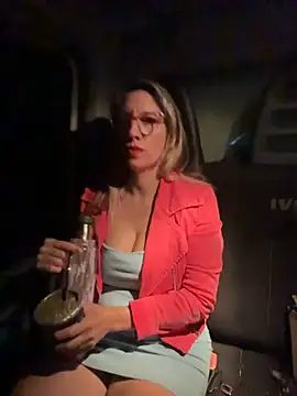 Snapshot of Gatitacarlita chatting on November 2025 07:52:02 AM Gatitacarlita online show from November 2025 07:52:02 AM