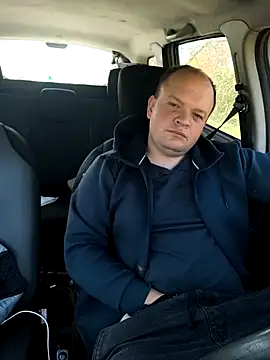 Snapshot of Dimka132 chatting on October 2025 08:42:01 AM Dimka132 online show from October 2025 08:42:01 AM