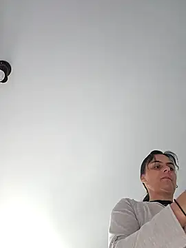 IsabelleCraft online show from September 2025 06:46:01 AM