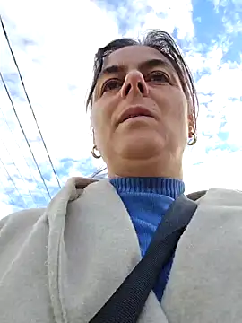 IsabelleCraft online show from October 2025 07:06:01 AM