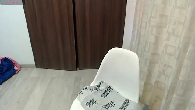 valevicious online show from March 2025 05:24:02 PM