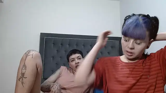 dulce maria x online show from March 2026 08:21:01 AM