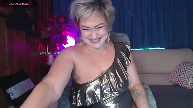 Snapshot of Ellen_Ripley chatting on December 2024 12:35:01 PM Ellen Ripley online show from December 2024 12:35:01 PM