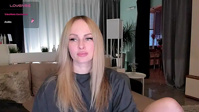 Libby Nora online show from December 2024 01:05:02 PM