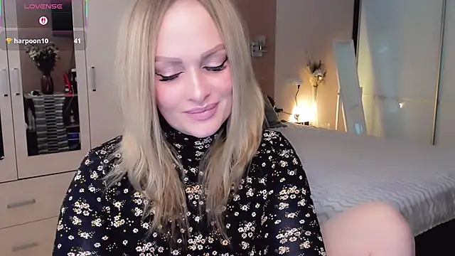 Libby Nora online show from February 2026 11:58:02 AM