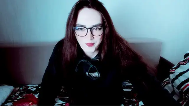 MinniMaksy online show from April 2026 09:49:01 AM