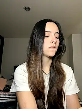 swrennn19 online show from October 2025 02:29:01 PM