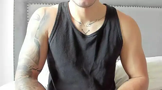 Snapshot of spartacozz chatting on February 2025 09:13:01 PM spartacozz online show from February 2025 09:13:01 PM