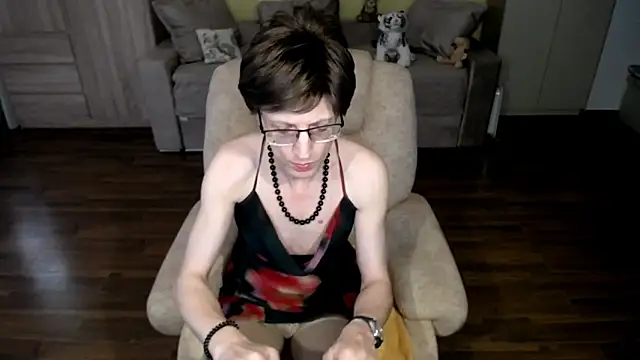 clementine online show from April 2026 07:36:02 AM