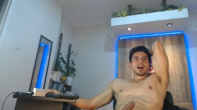 Andrew 4  online show from February 2026 07:51:01 AM