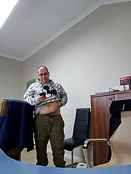 Snapshot of Andrew1900529 chatting on January 2026 07:57:01 AM Andrew1900529 online show from January 2026 07:57:01 AM