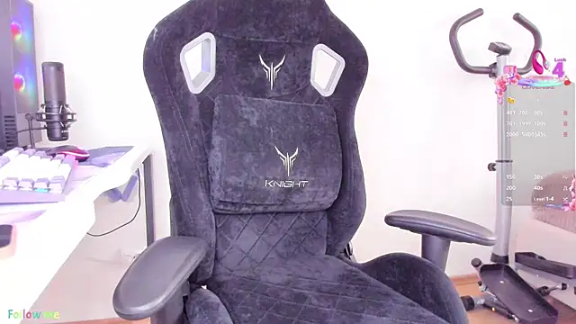 SkyqueenI online show from September 2025 08:16:01 AM