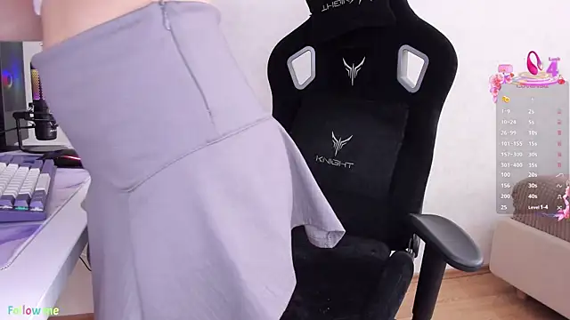 SkyqueenI online show from September 2025 07:43:01 AM