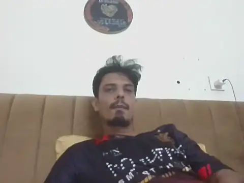 Snapshot of Talha266 chatting on May 2026 07:30:02 PM Talha266 online show from May 2026 07:30:02 PM