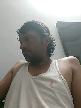 Snapshot of HotBoyOm chatting on May 2026 02:07:02 AM HotBoyOm online show from May 2026 02:07:02 AM
