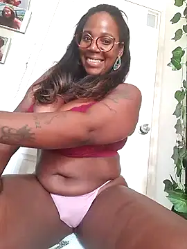 Adrilovechocolate online show from December 2024 08:50:02 PM