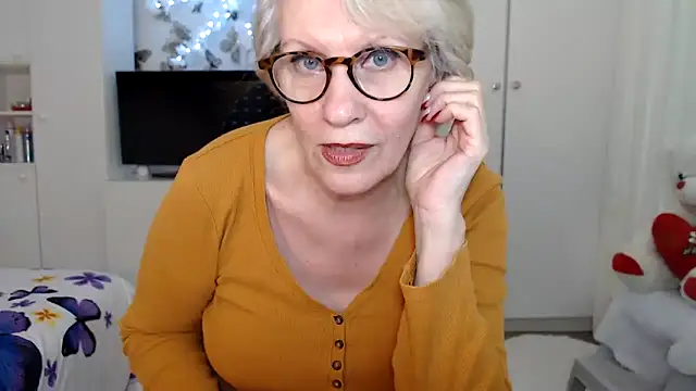 Ghertrude52 online show from March 2025 04:08:02 AM