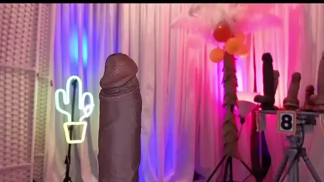 Snapshot of Foglove69 chatting on February 2026 02:00:02 PM Foglove69 online show from February 2026 02:00:02 PM