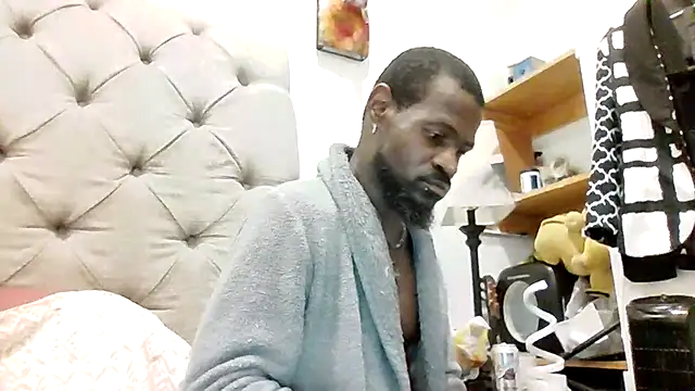 MrRuddeebony online show from September 2025 12:49:01 AM