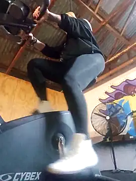 PinkTheHawk online show from November 2025 07:30:02 AM