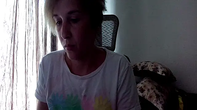 Snapshot of SexxyLety chatting on June 2026 10:31:02 AM SexxyLety online show from June 2026 10:31:02 AM