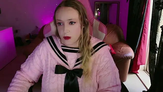 kisicaxx online show from February 2025 03:52:01 PM