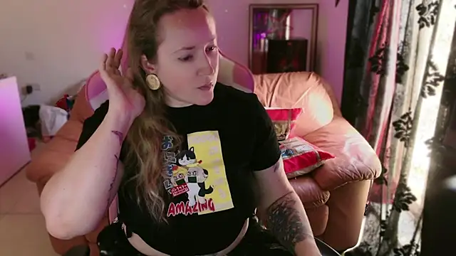 kisicaxx online show from March 2025 11:44:02 AM