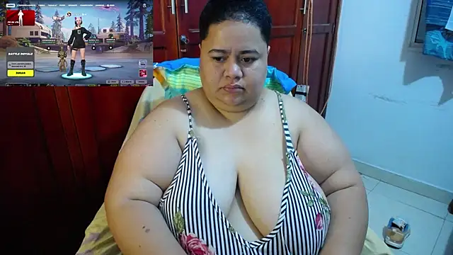 Snapshot of hotlesby4uxxx chatting on May 2026 10:07:01 PM hotlesby4uxxx online show from May 2026 10:07:01 PM