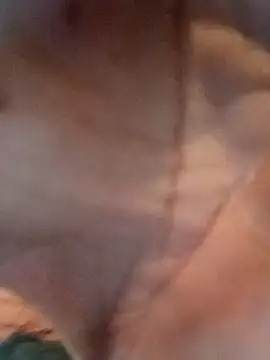 Snapshot of 19chubbylover81 chatting on January 2026 04:04:01 AM 19chubbylover81 online show from January 2026 04:04:01 AM