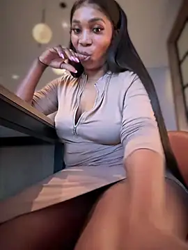   Nessa   online show from March 2025 05:59:02 PM