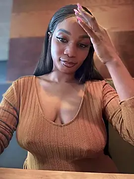   Nessa   online show from March 2025 12:14:02 PM