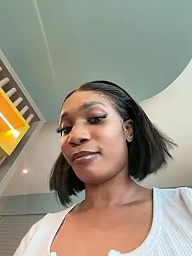   Nessa   online show from April 2026 12:11:02 PM