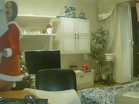 Snapshot of Valerivv chatting on December 2024 11:31:02 PM Valerivv online show from December 2024 11:31:02 PM