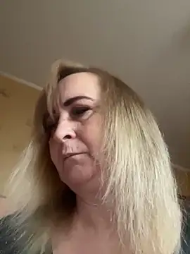 Irina2909xh online show from December 2025 08:41:02 AM