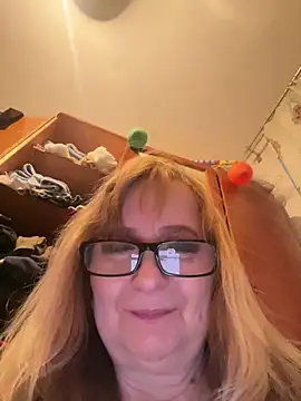 Irina2909xh online show from February 2026 12:22:02 AM