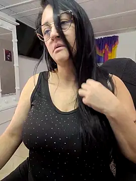 Snapshot of Ameliarizo chatting on February 2026 04:24:02 PM Ameliarizo online show from February 2026 04:24:02 PM