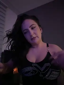 Snapshot of itsCassie chatting on February 2025 09:17:02 PM itsCassie online show from February 2025 09:17:02 PM