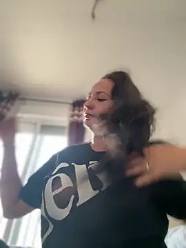 Snapshot of itsCassie chatting on October 2025 03:54:02 PM itsCassie online show from October 2025 03:54:02 PM