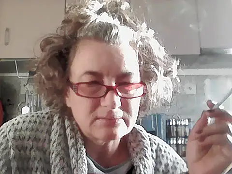 Sunnylarrah online show from September 2025 05:00:02 AM
