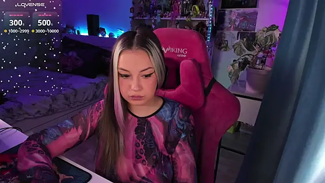 ChloeKohaku online show from December 2024 03:26:02 AM