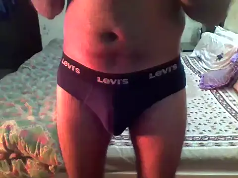 Snapshot of secretoxoxo chatting on February 2025 12:10:02 PM secretoxoxo online show from February 2025 12:10:02 PM