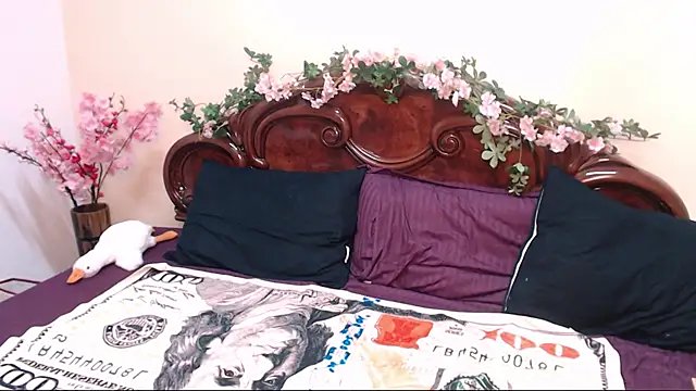 Snapshot of katydoll_ chatting on March 2025 02:12:01 PM katydoll online show from March 2025 02:12:01 PM