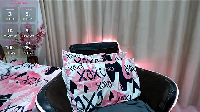 Snapshot of katydoll_ chatting on September 2025 03:12:02 PM katydoll online show from September 2025 03:12:02 PM